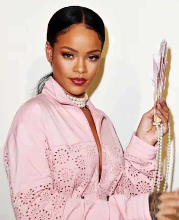 Here’s Rihanna’s Perfect Response To Her New Billionaire Status